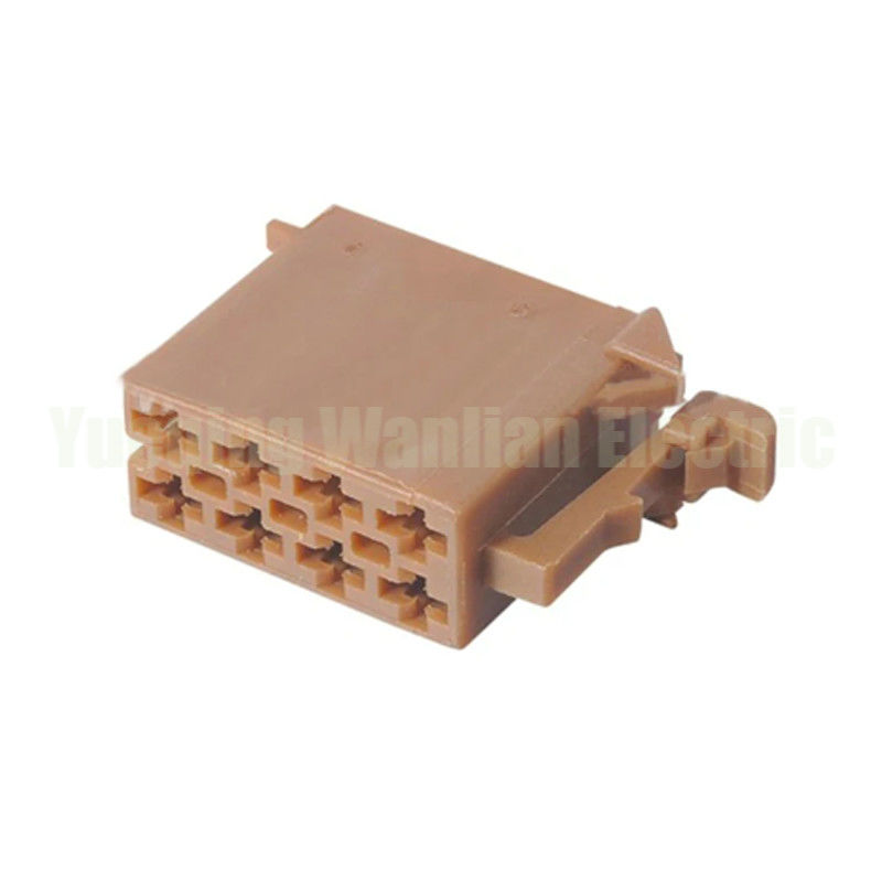 8 Pin 962191-1 TE Orta Slot Otomatik Bağlantı ISO Radio Horn CD Plug Toyota Lexus 3.5 Serisi için