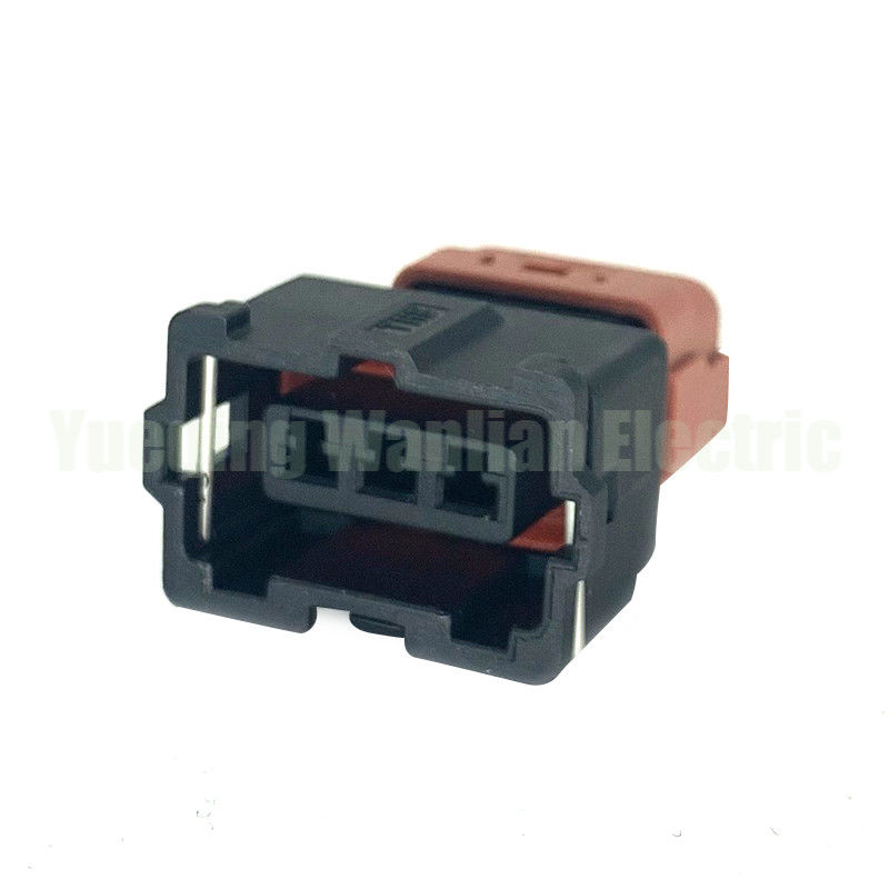 3 Pin İndirim Bobini Bağlayıcısı PB185-03026 Otomobil Yüksek Voltajlı İndirim Bobini Plug