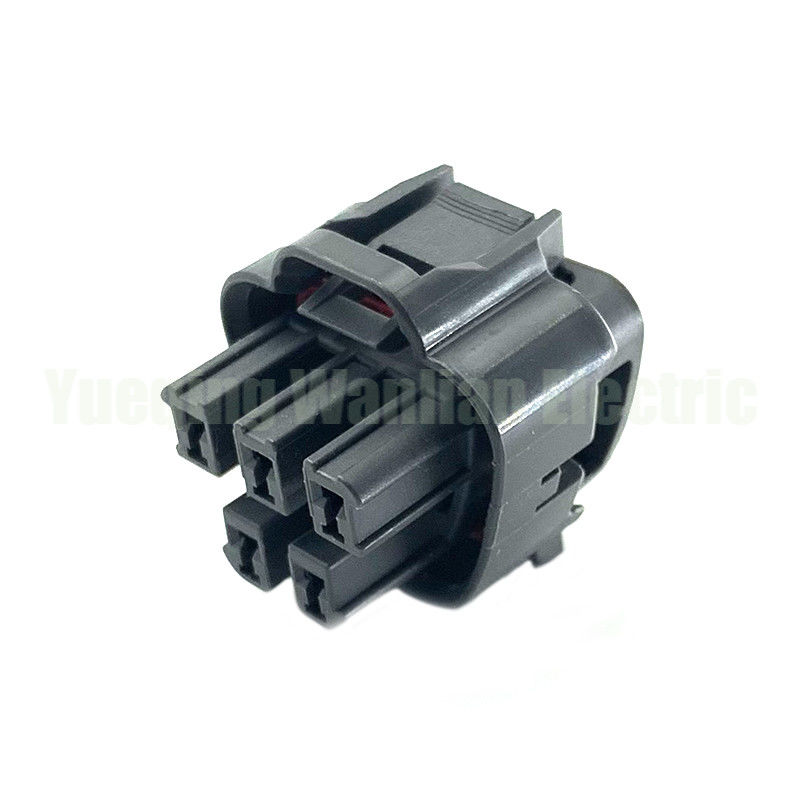 5 Pin MG641521-4 Otomatik Benzin Petrol Pompası Montaj Plug Kadın Su geçirmez Bağlantı