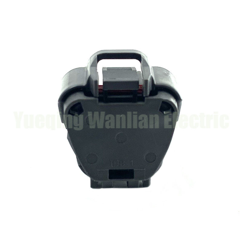 5 Pin MG641521-4 Otomatik Benzin Petrol Pompası Montaj Plug Kadın Su geçirmez Bağlantı
