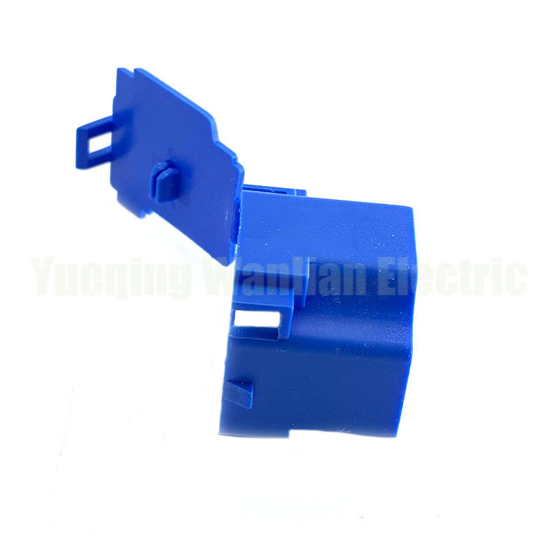 3 Pin H4-2B Seramik Araba Bağlantısı Otomatik Işık Lambası Sahibi Soket 7.8mm Lampa Fişi
