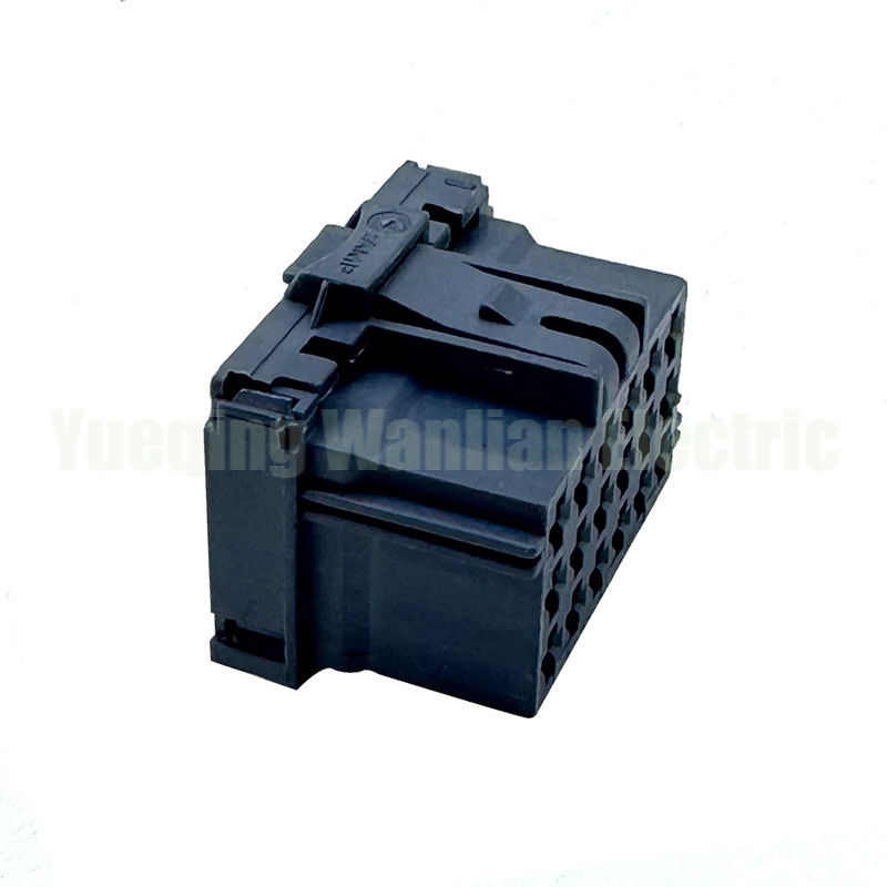 18 Pin 8-968974-1 Kadın Bağlantı Otomobil Fiş Kapalı Elektrik Harness Soketi