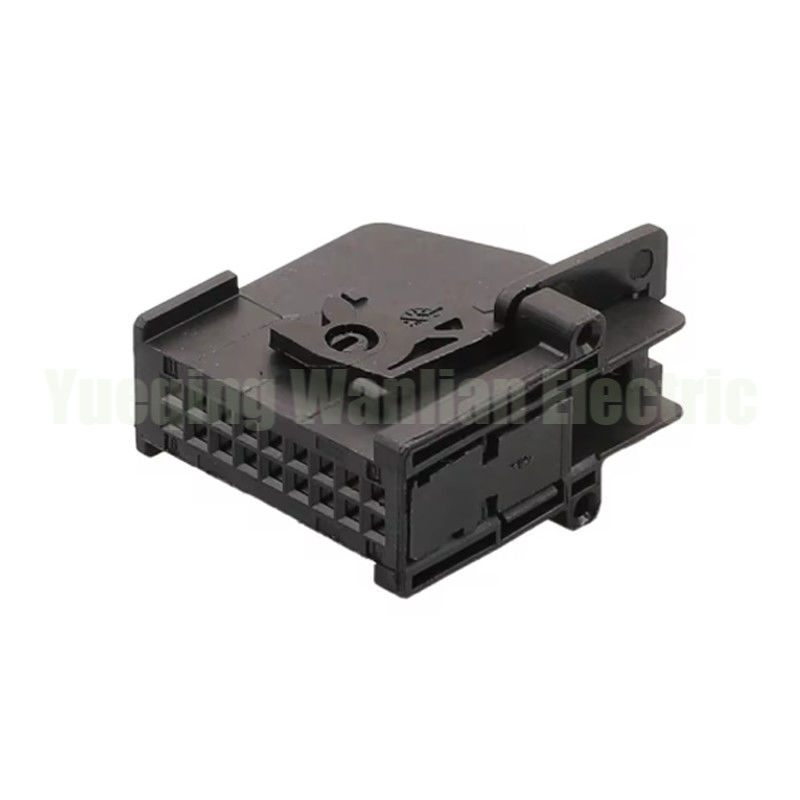 18 Pin 1379100-1 1379102-1 Araç Navigasyon Denetleyicisi Fiş Araç Hızölçer Radar kontrol kutusu fiş
