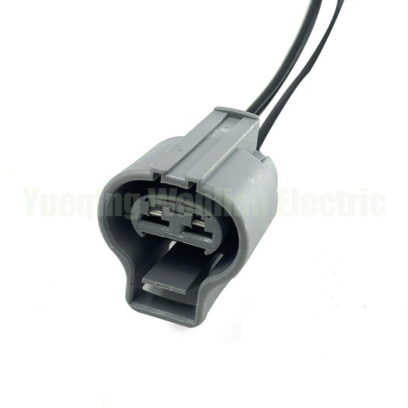 2 Pin 176146-6 Kadın Elektronik Fan Plug Otomatik Bağlayıcı 4.8mm Serisi Soket