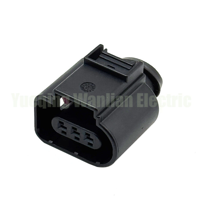 3 Pin 8K0973703 Kompresör Klima Basınç Değiştiricisi Girme Basınç Algılayıcı Bağlantısı