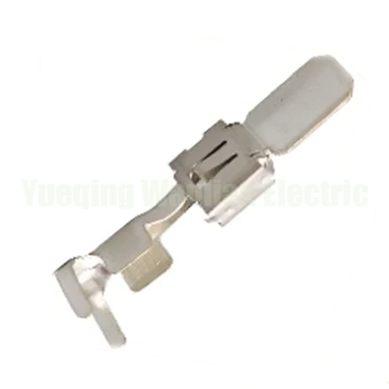 1-968050-1 otomotiv kırpma tel terminal kürek erkek elektrikli bağlantı metal iğne