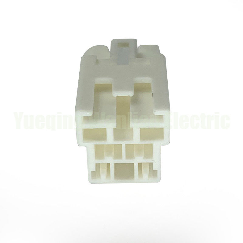 4 Pin WL041Y2-2.2-4.8-11 Otomobil Plastik Elektrikli Kapalı Otomobil Tel Bağlantısı