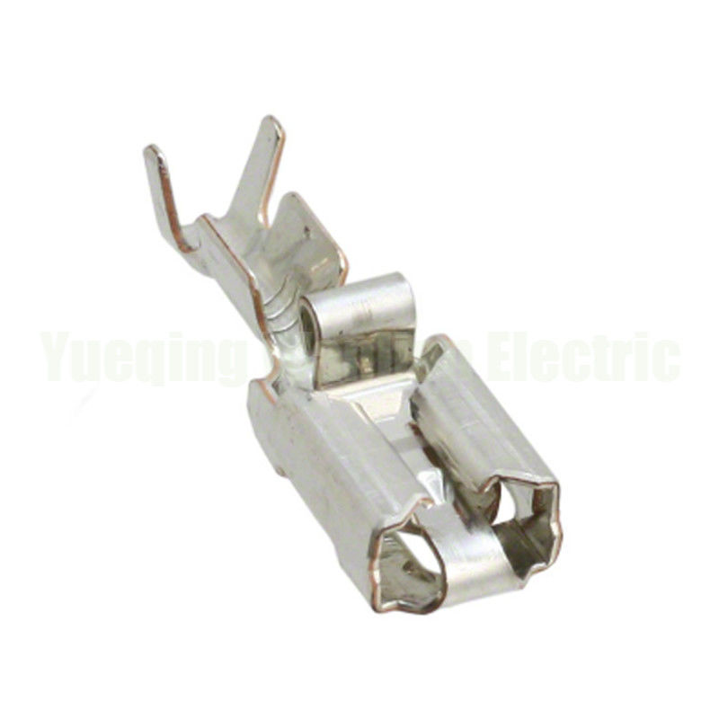 927854-6 ST730380-3 ST730381-3 160759-3 Otomotiv fişli yaylı fişlenebilir soğuk basılı kablolama terminali