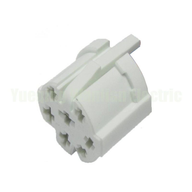 7 Pin 1118-3724420 AC Montaj Otomobil Otomobil Kablo Soket Otomatik Elektrik Bağlantısı